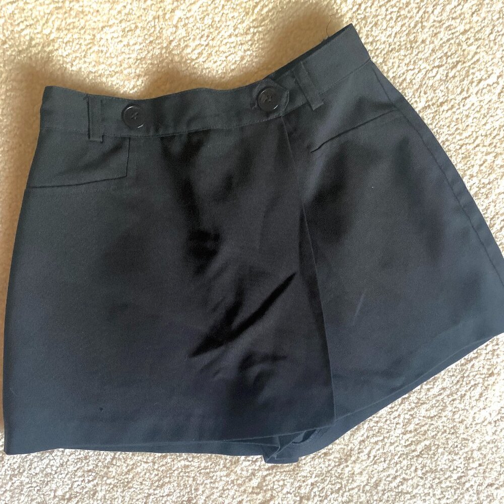 black skort